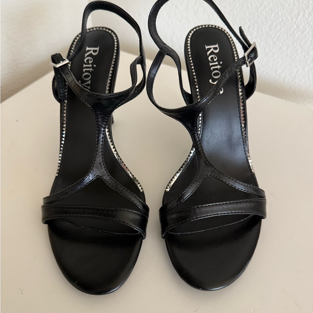 Black Women's strappy Heels - size 8